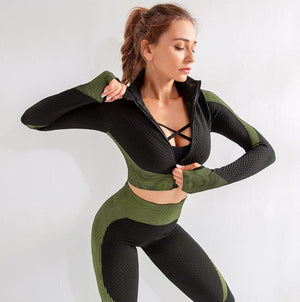 Fashion Seamless Yoga Set Women Fitness Clothing Gym Set @ Best Price  Online